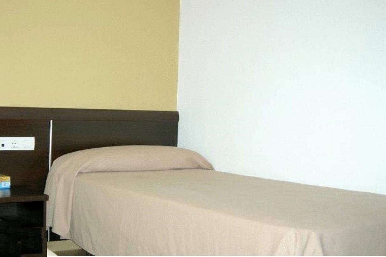 Apartaments Travessera Parc Gueell Barcelona Exterior foto