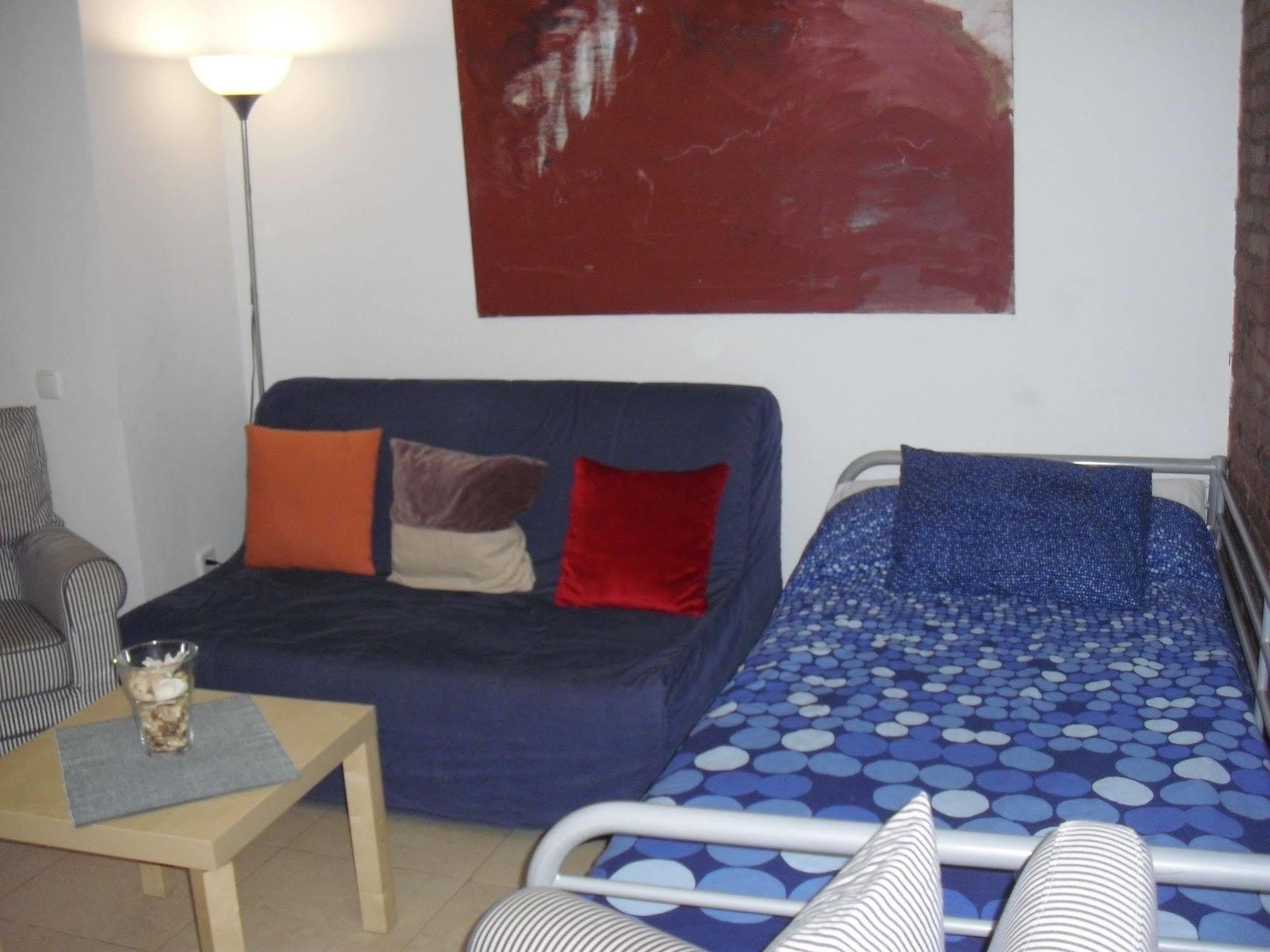 Apartaments Travessera Parc Gueell Barcelona Exterior foto
